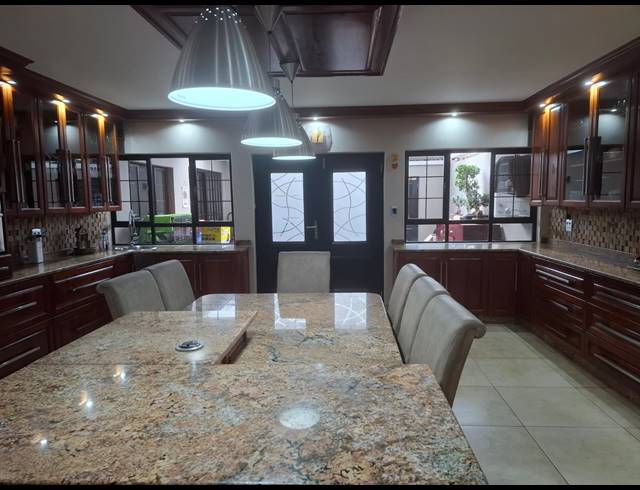 4 BEDROOM HOUSE FOR SALE IN UNITAS PARK